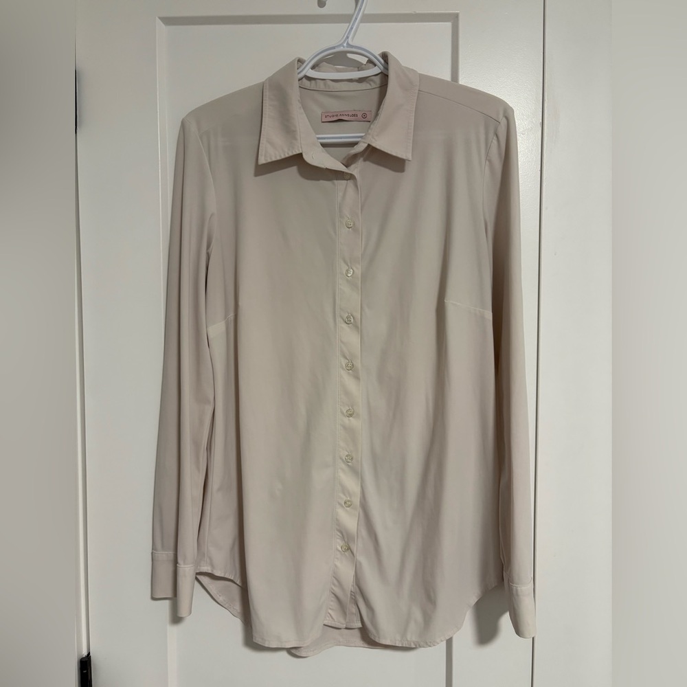 Studio‎ Anneloes Pale Pink Button-Up Shirt Long Sleeve Top Women's Size Medium
